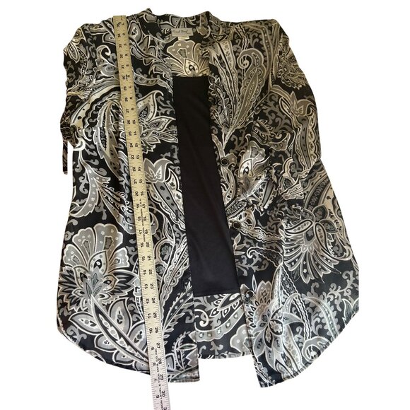 Coral Bay Plus Black & White Paisley Faux 2 Pc Top 1X Lightweight Womens Blouse - Picture 9 of 10